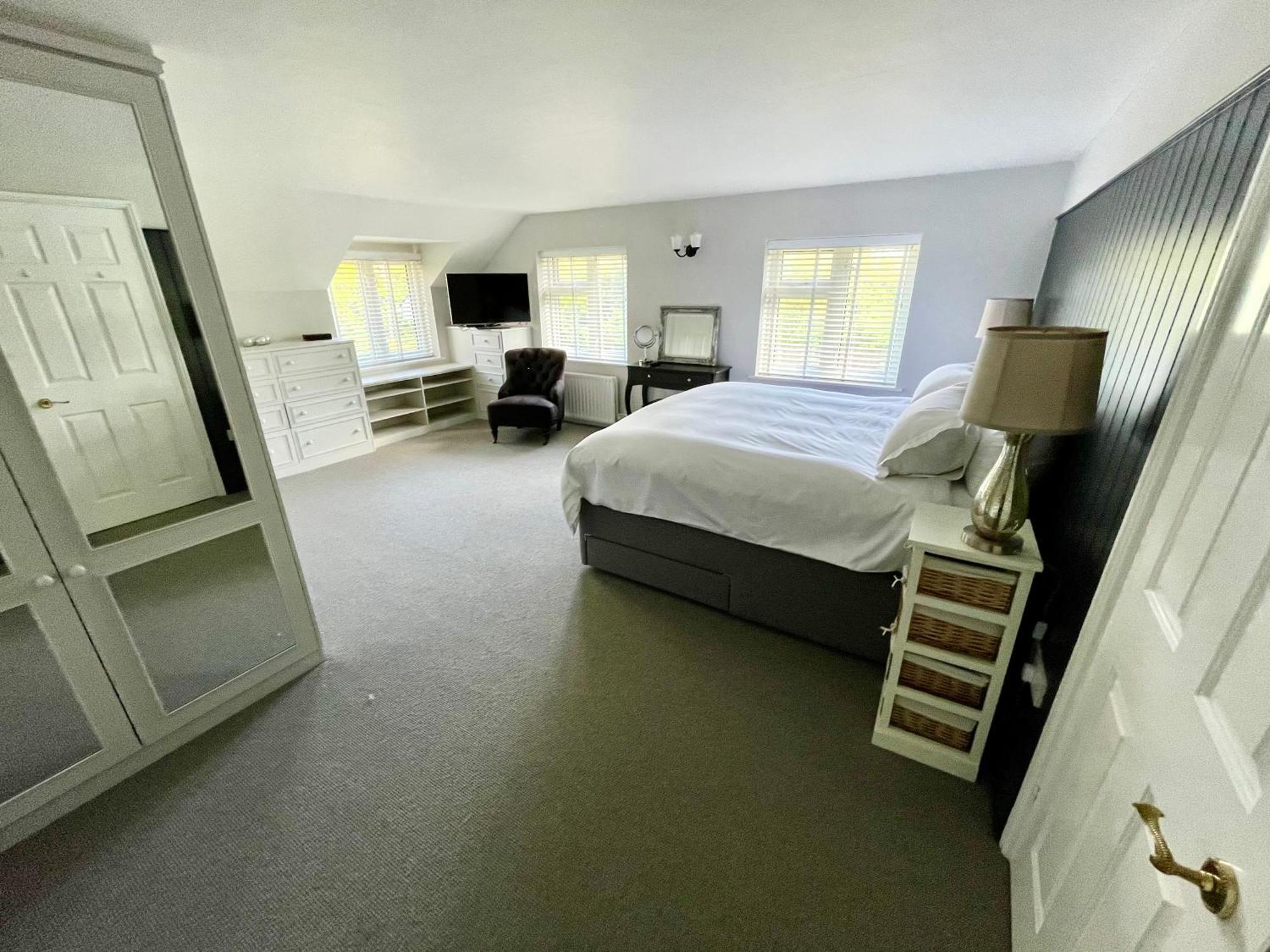 Seaside Spacious Cosy Cottage On The Edge Of The New Forest Lymington Exterior photo