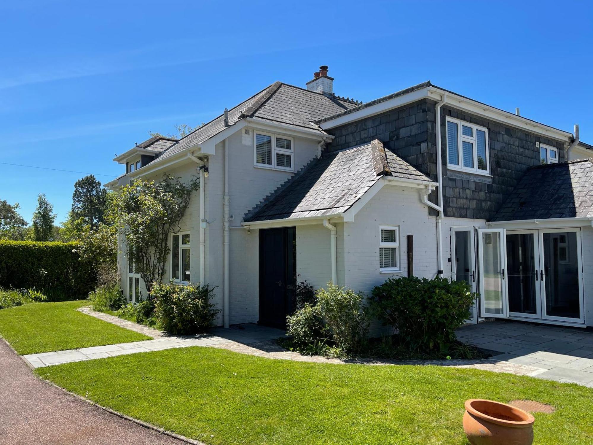 Seaside Spacious Cosy Cottage On The Edge Of The New Forest Lymington Exterior photo